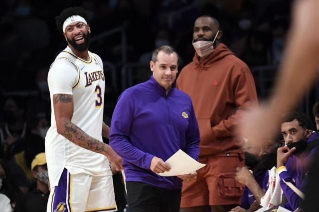 mk-铁闸受伤核心状态平平 湖人要解决的问题有很多